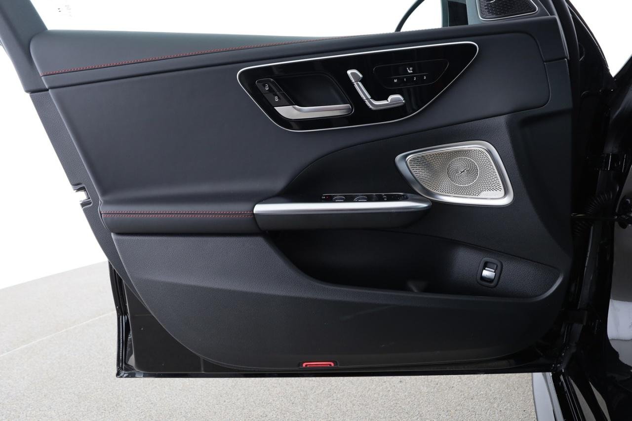Mercedes-Benz C 43 AMG 4M T Pano AHK Digital Light Distronic