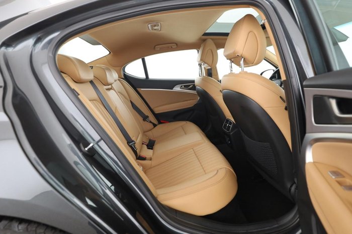 Genesis G70 Sedan 2.2D AWD Luxury Line Volldigital AUT
