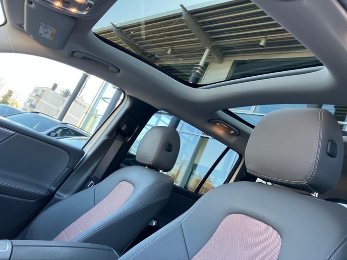 Mercedes-Benz EQB 350 4M Electric Art Pano 19 Zoll Lenkradhz