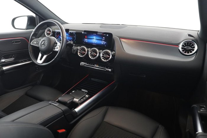 Mercedes-Benz EQA 250 Progressive MBUX SHZ LED el.Heck Kamera