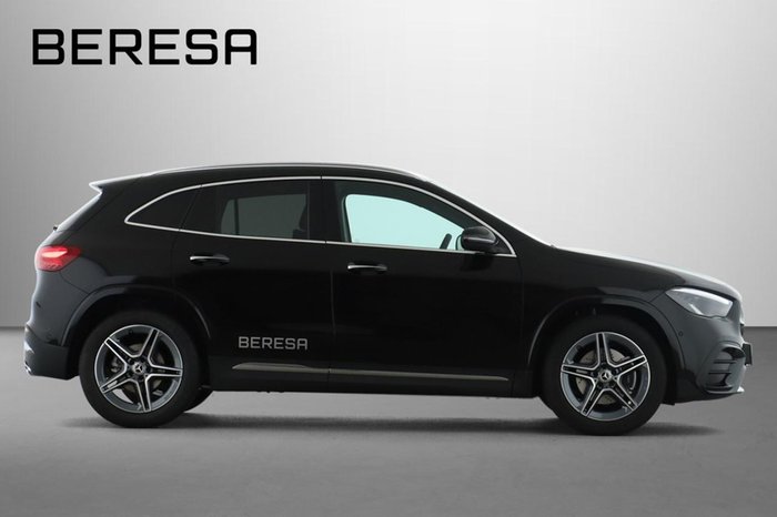 Mercedes-Benz GLA 180 AMG Distronic Kamera MBUX Navi AUT AHK