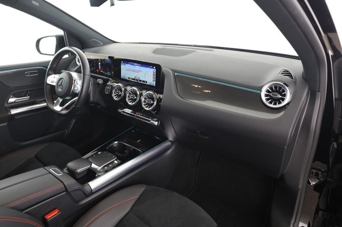 Mercedes-Benz B 250 e AMG Night MBUX SHZ LED AUT Kamera LMF