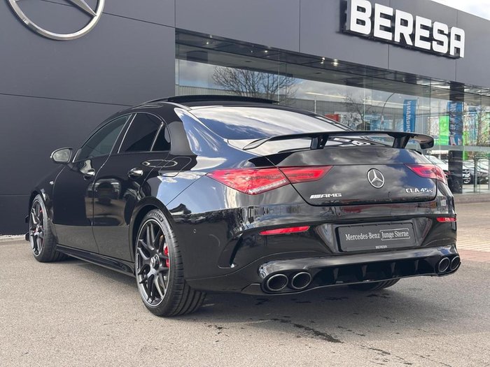 Mercedes-Benz CLA 45 AMG S 4M+ Perf. Sitze Aero Drivers Pano