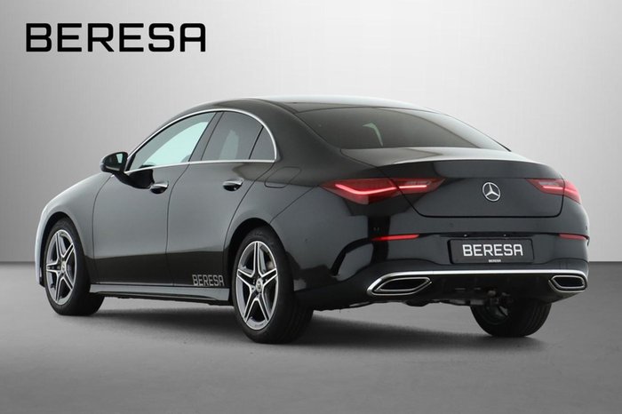 Mercedes-Benz CLA 180 AMG Kamera MBUX Navi AUT AHK LED SHZ