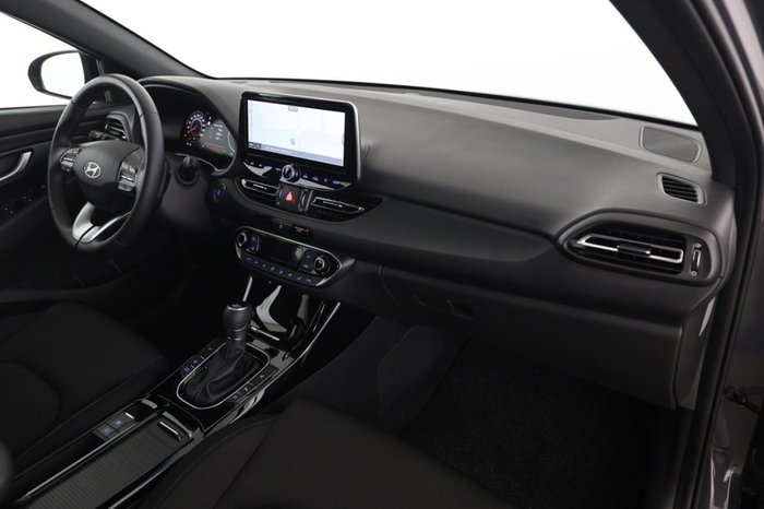 Hyundai i30 1.5 T-GDI Advantage Plus-Paket Kamera LED