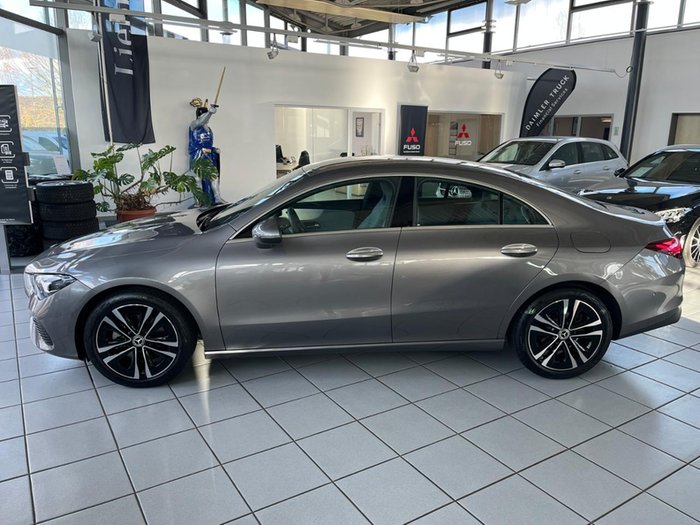 Mercedes-Benz CLA 180 Progressive AHK Sportsitze Kamera *SALE*