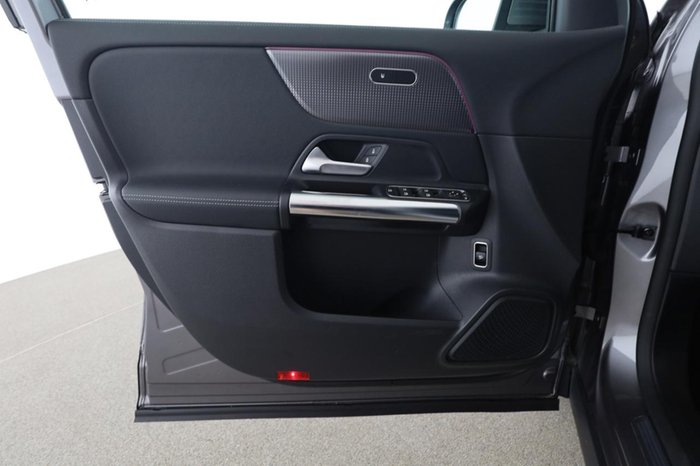 Mercedes-Benz EQA 250 Progressive Pano MBUX Kamera