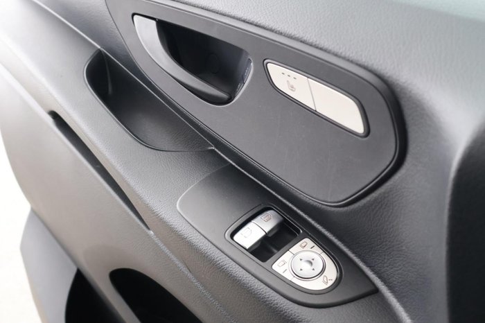 Mercedes-Benz Vito 116 CDI Kombi Tourer Extralang AUT LED SHZ