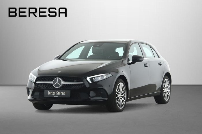 Mercedes-Benz A 250 e Style Pano.-Dach Ambiente LED 18 Zoll