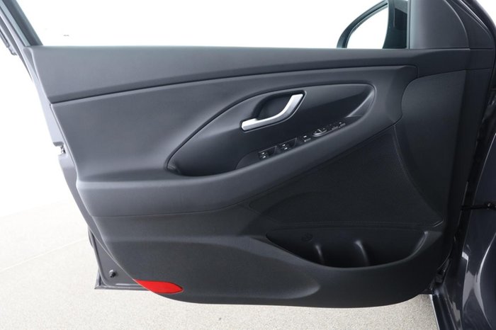 Hyundai i30 1.5 T-GDI Advantage Plus-Paket Kamera LED