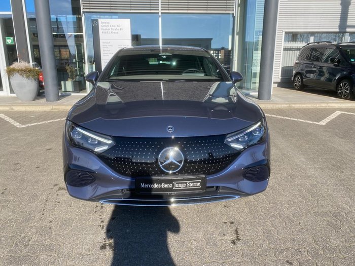 Mercedes-Benz EQE 300 Electric Art AHK Distronic Digital Light