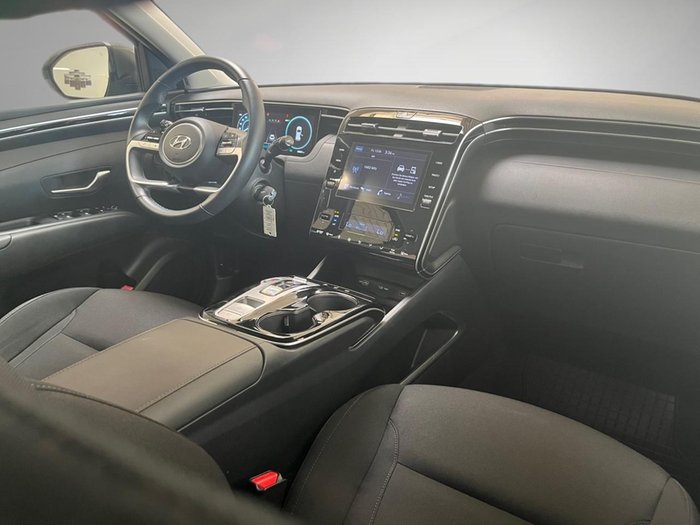Hyundai Tucson 1.6 T-GDI PHEV Basis 4WD Volldigital AUT