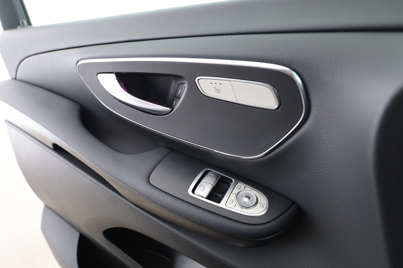 Mercedes-Benz V 250 Style Lang Distronic Navi MBUX Burmester