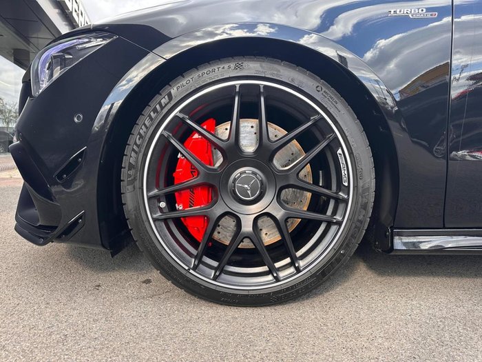 Mercedes-Benz CLA 45 AMG S 4M+ Perf. Sitze Aero Drivers Pano