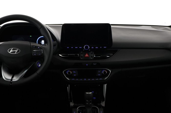 Hyundai i30 CW (MY25) 1.5 T-GDI 48V Advantage*DCT* i30 cw (MY25) 1.5 T-GDI ADVANTAGE