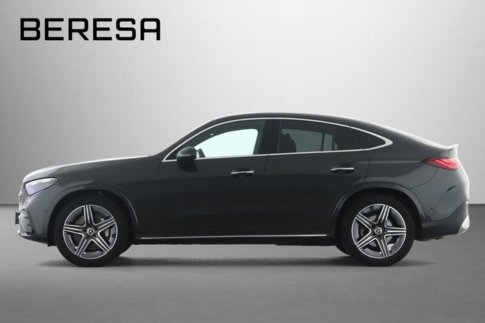 Mercedes-Benz GLC 300 4M Coupé AMG Pano AHK Leder 20 Zoll 360