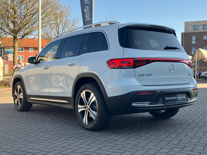 Mercedes-Benz EQB 350 4M Electric Art Pano 19 Zoll Lenkradhz