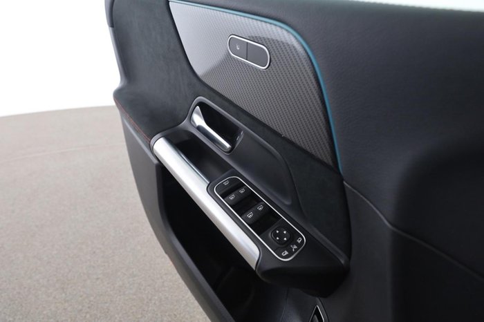 Mercedes-Benz B 250 e AMG Night MBUX SHZ LED AUT Kamera LMF