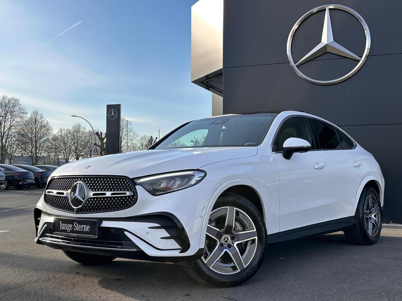 Mercedes-Benz GLC 300 4M Coupé AMG Pano.-Dach AHK ARTICO braun