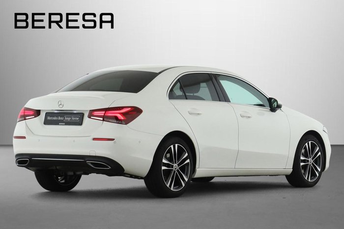 Mercedes-Benz A 200 Limousine Progressive MBUX SHZ LED AUT