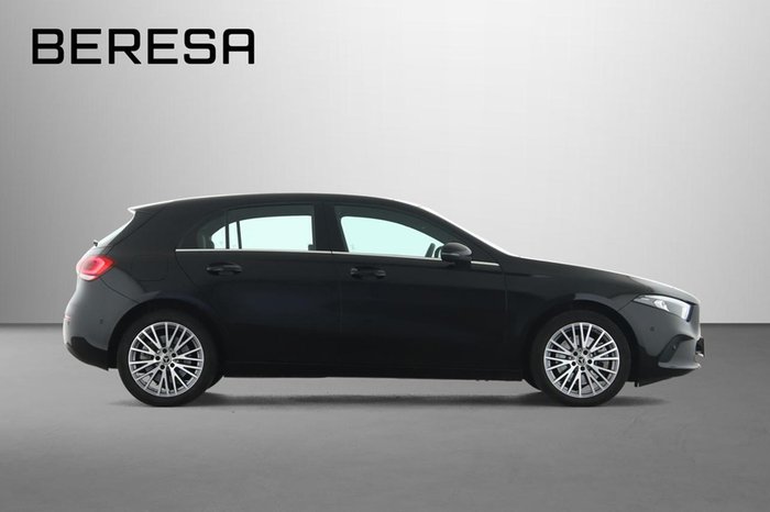 Mercedes-Benz A 250 e Style Pano.-Dach Ambiente LED 18 Zoll