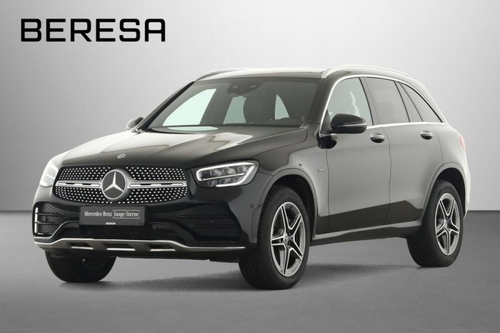 Mercedes-Benz GLC 300 de 4M AMG Distronic Pano Kamera MBUX