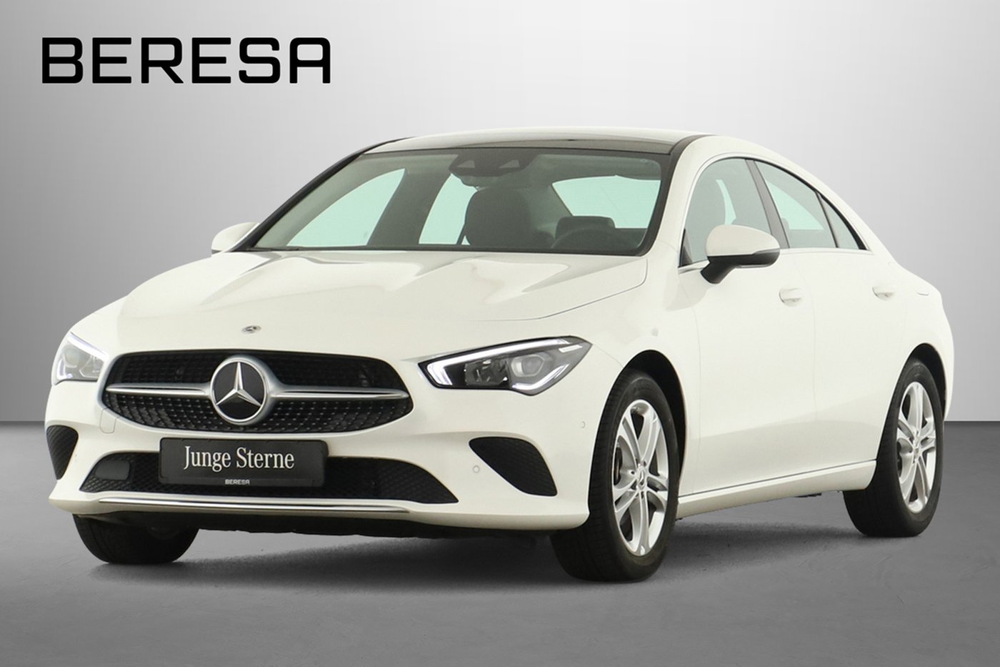 Mercedes-Benz CLA 180 Progressive Pano LED Kamera *REDUZIERT*