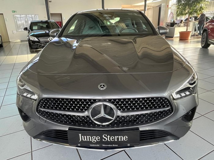Mercedes-Benz CLA 180 Progressive AHK Sportsitze Kamera *SALE*