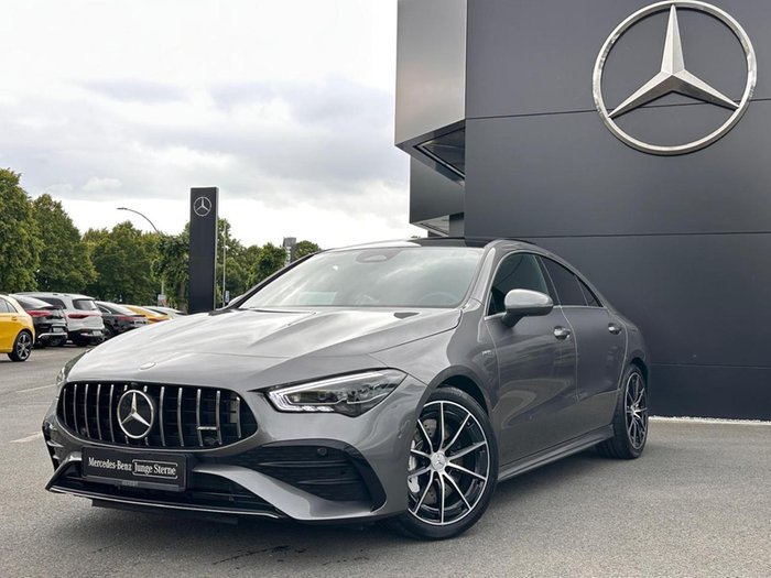 Mercedes-Benz CLA 35 AMG 4M Pano Multibeam getöntes Glas