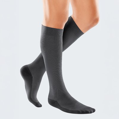 Product Image of Kompressionsstrüempfe medi travel men entspannte Beine