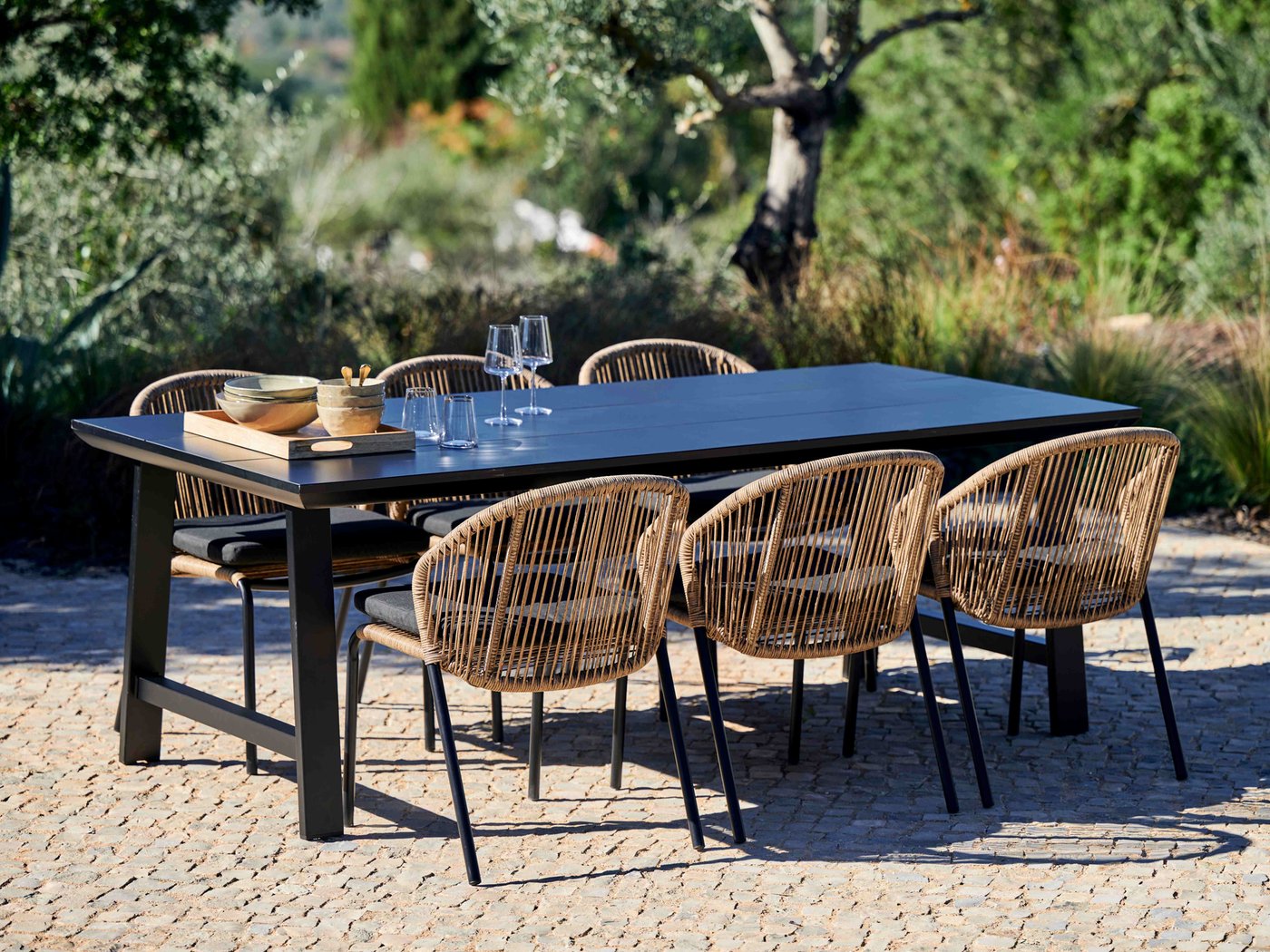 FORMAX & ROYAN  Set de jardin noir/natural Table et 6 chaises