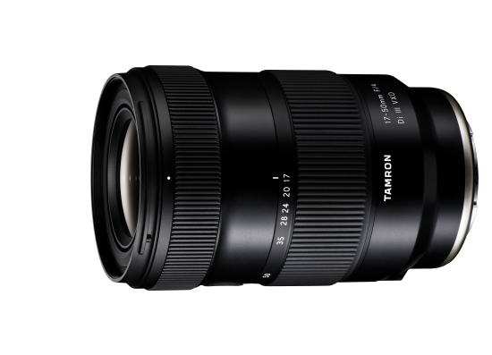 TAMRON 17-50mm F/4 Di III VXD