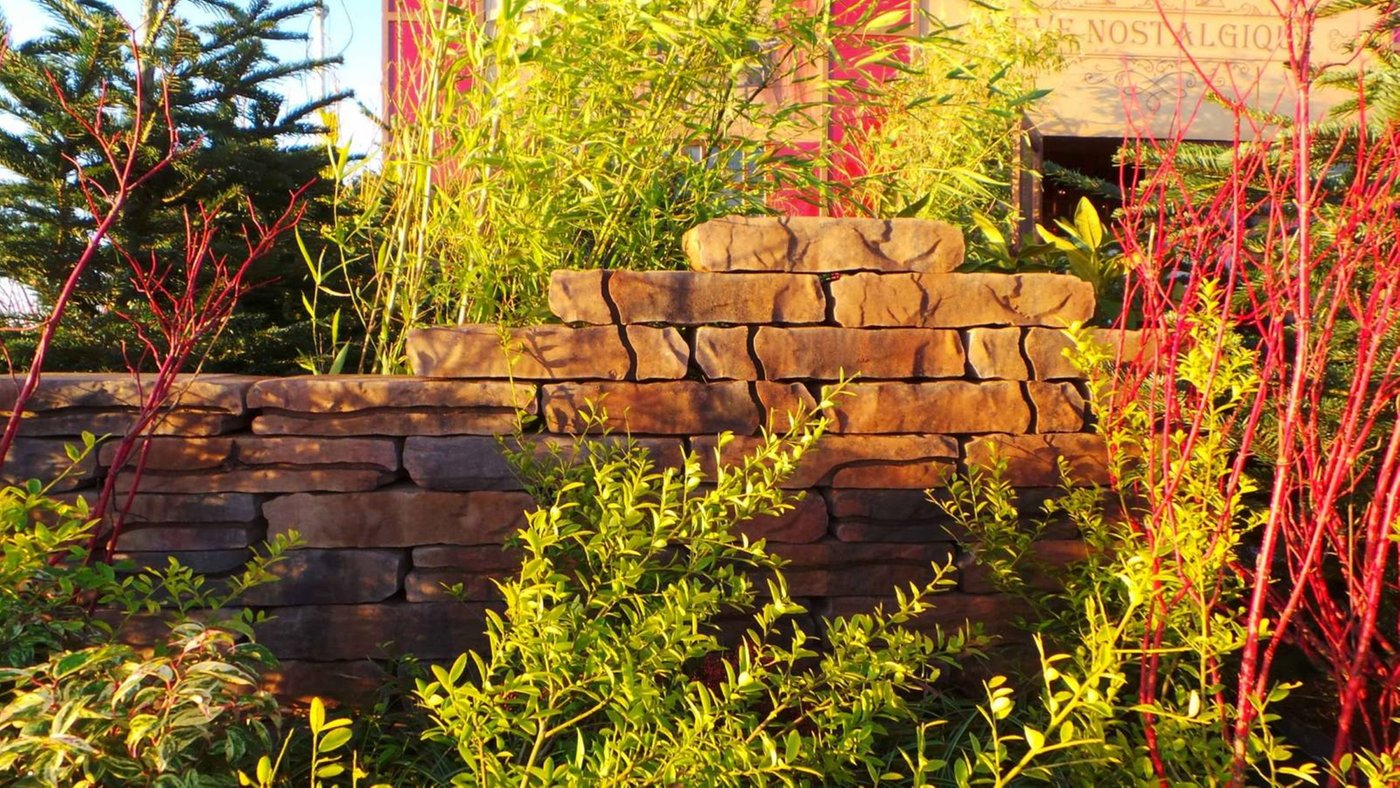 7000372_stonewalling_verona1
