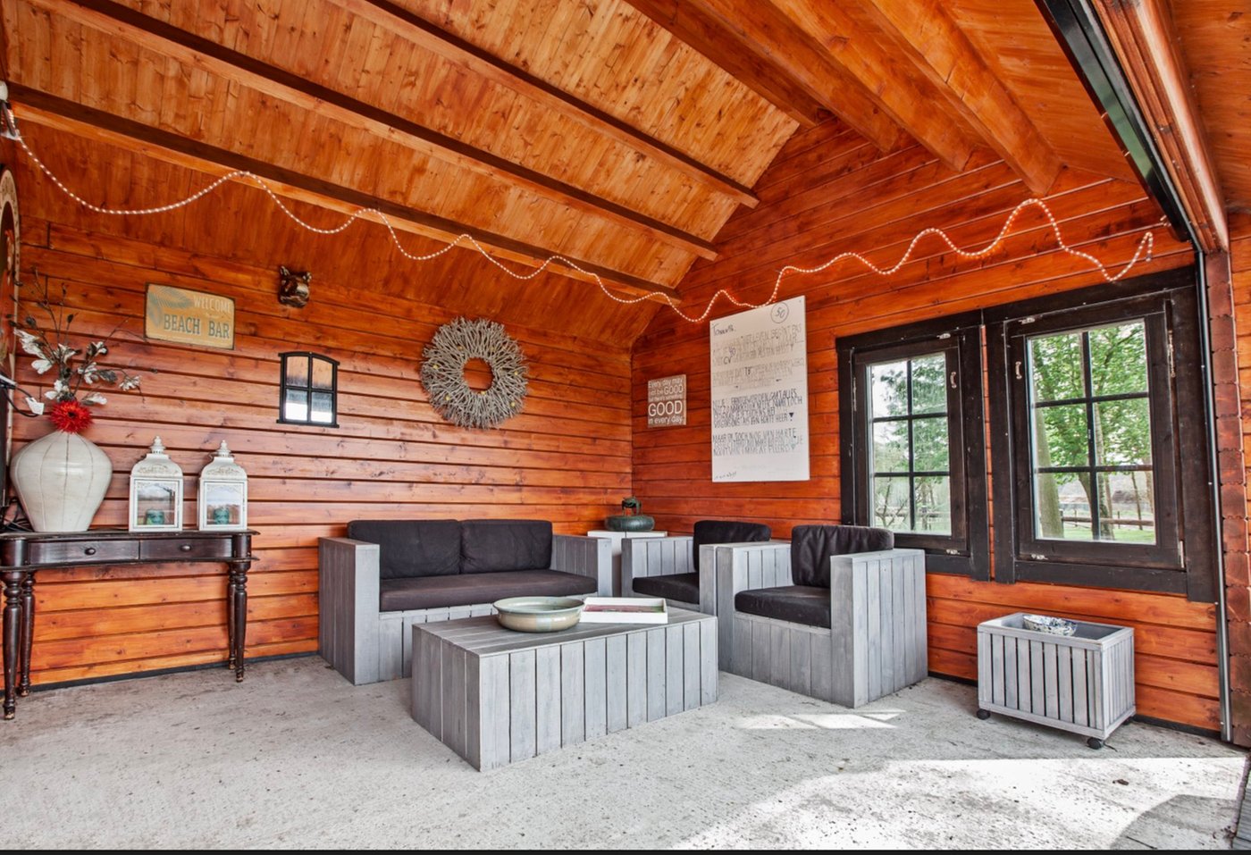Ben_Clockhouse_Log_Cabin_4