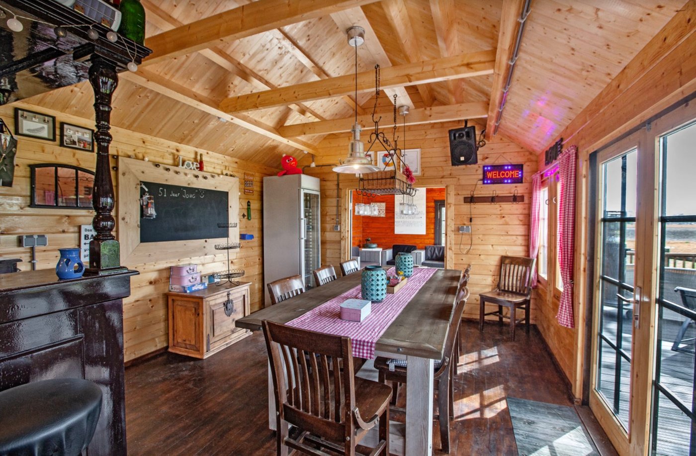 Ben_Clockhouse_Log_Cabin_5