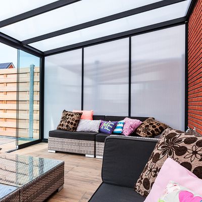 PolycarbonaatzijwandZwart