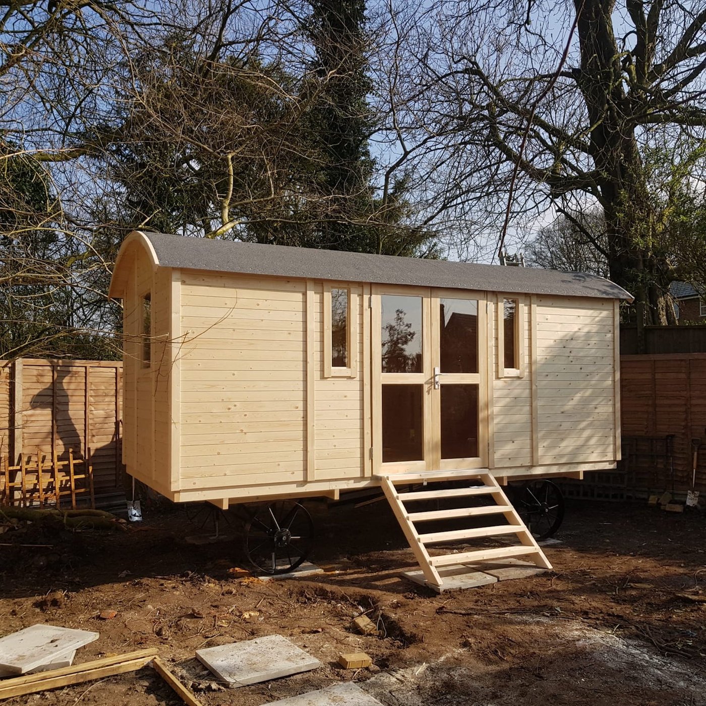 Shepherds_Hut_Deluxe_Install