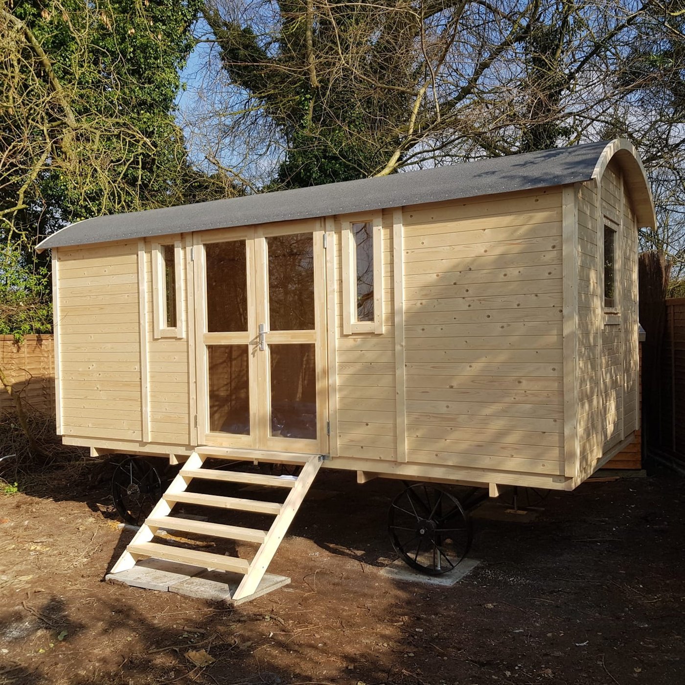 Shepherds_Hut_Deluxe