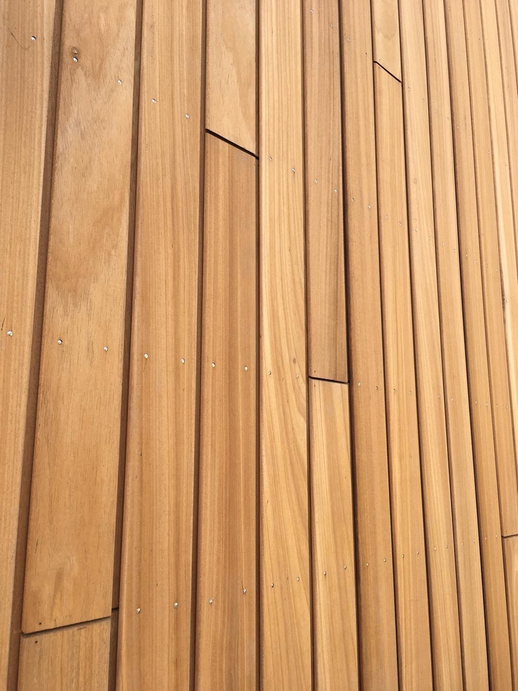 ayous_planken_WOZorGwL_zoom