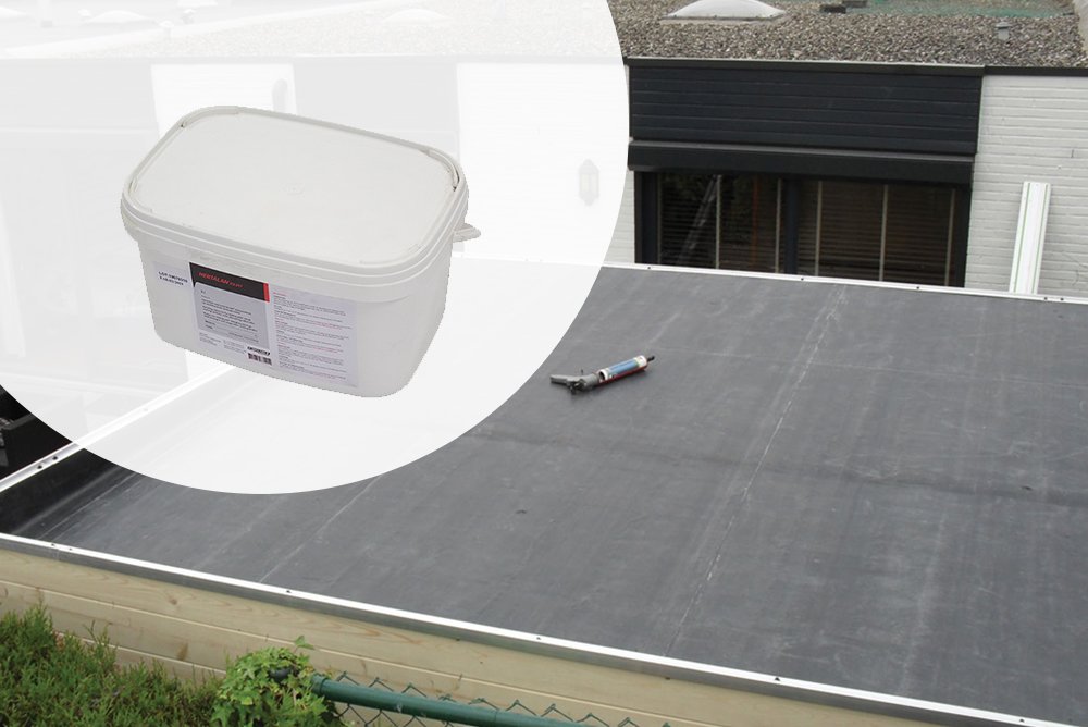 epdm_lijm_voor_op_hout_in_emmer_5_liter_voor_20_25m2