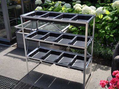 grow_rack_12_royal_well_voor_kweekbakjes