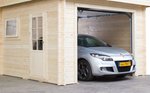 houten_garage_interflex_sectionaaldeur_sfeer_1_2