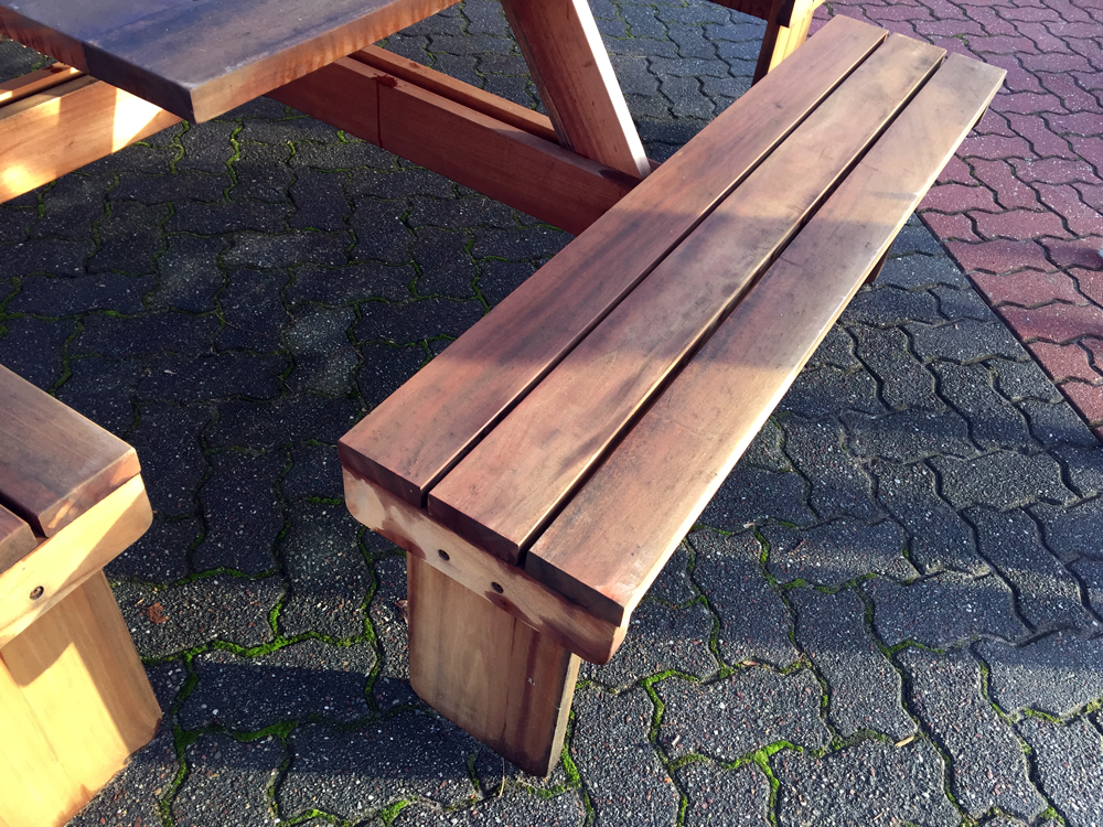 i_picknicktafel_vierkant_hardhout_png