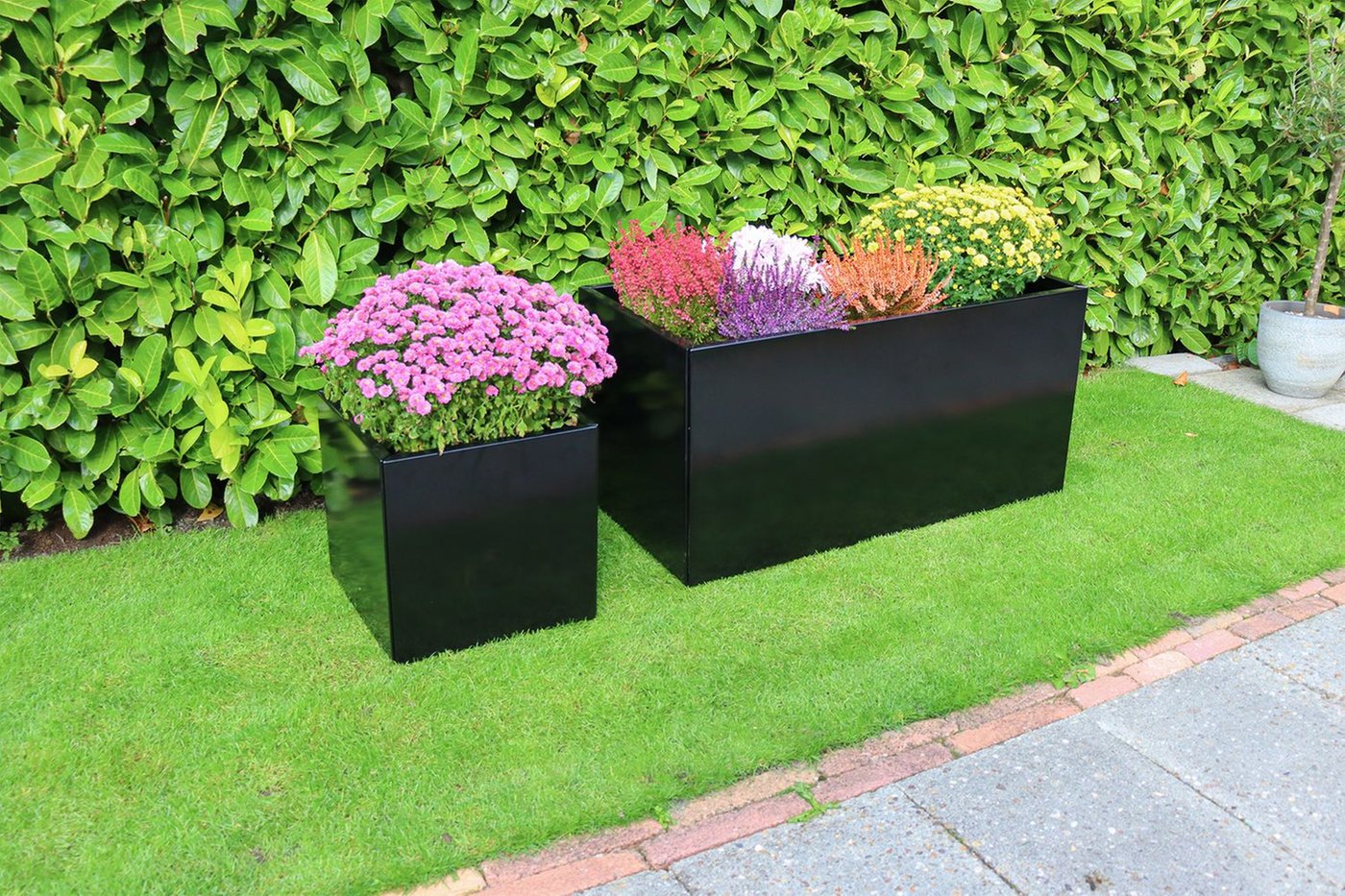 i_wovar_plantenbak_zwart_verzinkt_staal_50_x_50_x_50_cm_bloembak_5_jpeg