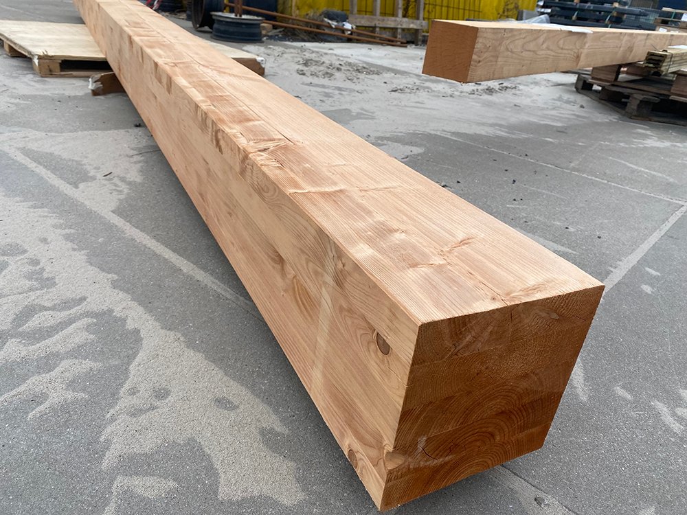 model_20x20_red_class_wood
