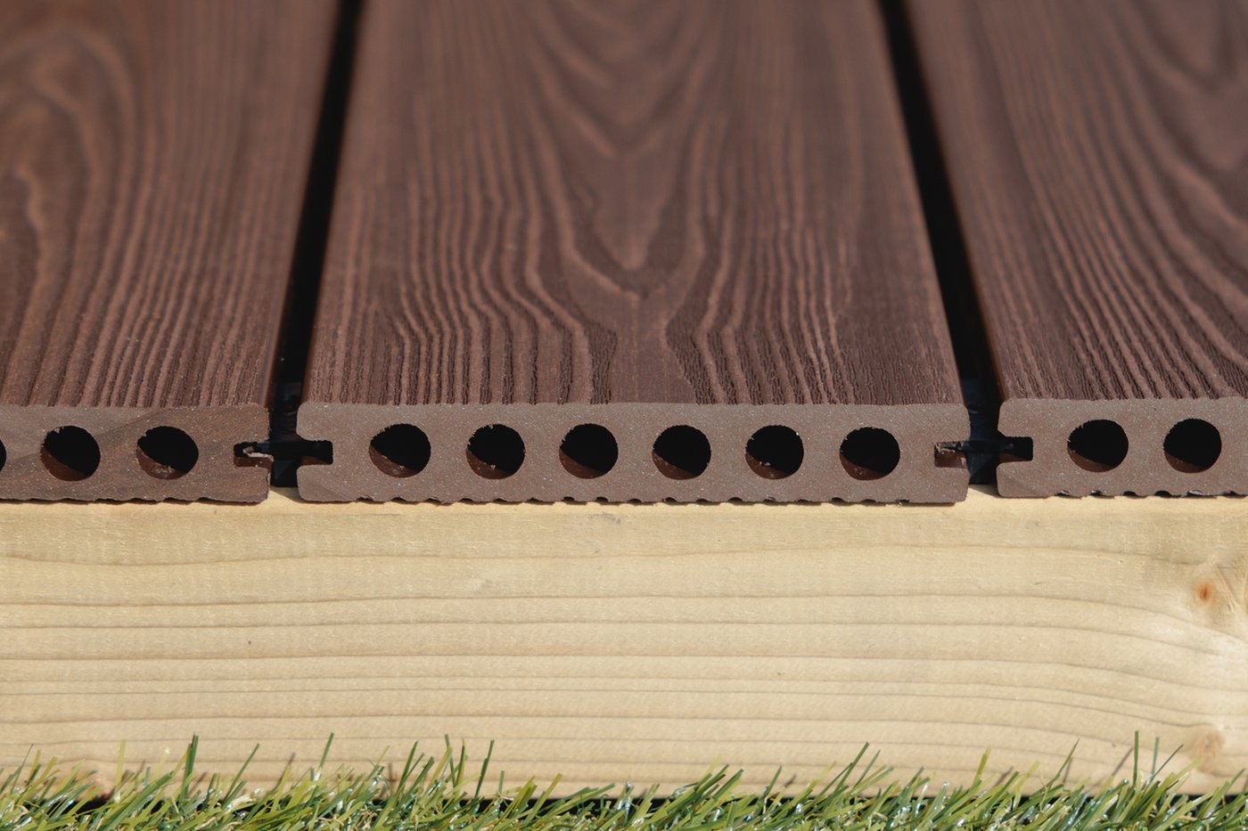 model_A2_StignoPro_Walnut_Showterrein