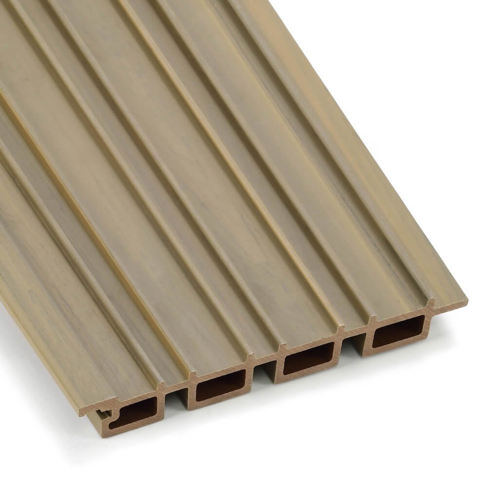 model_ComposietTimmdekgevelbekledingQuatroprofielCedarachterkant