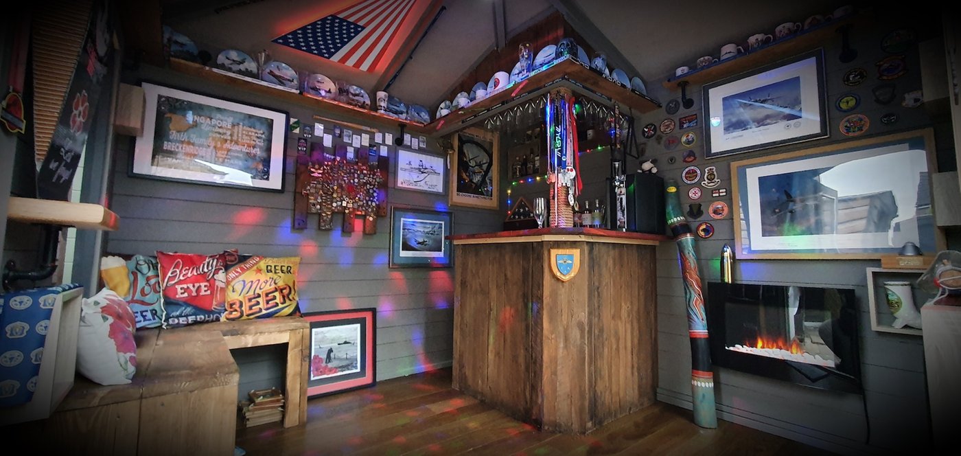 model_Emma_Pub_Cabin_Inside