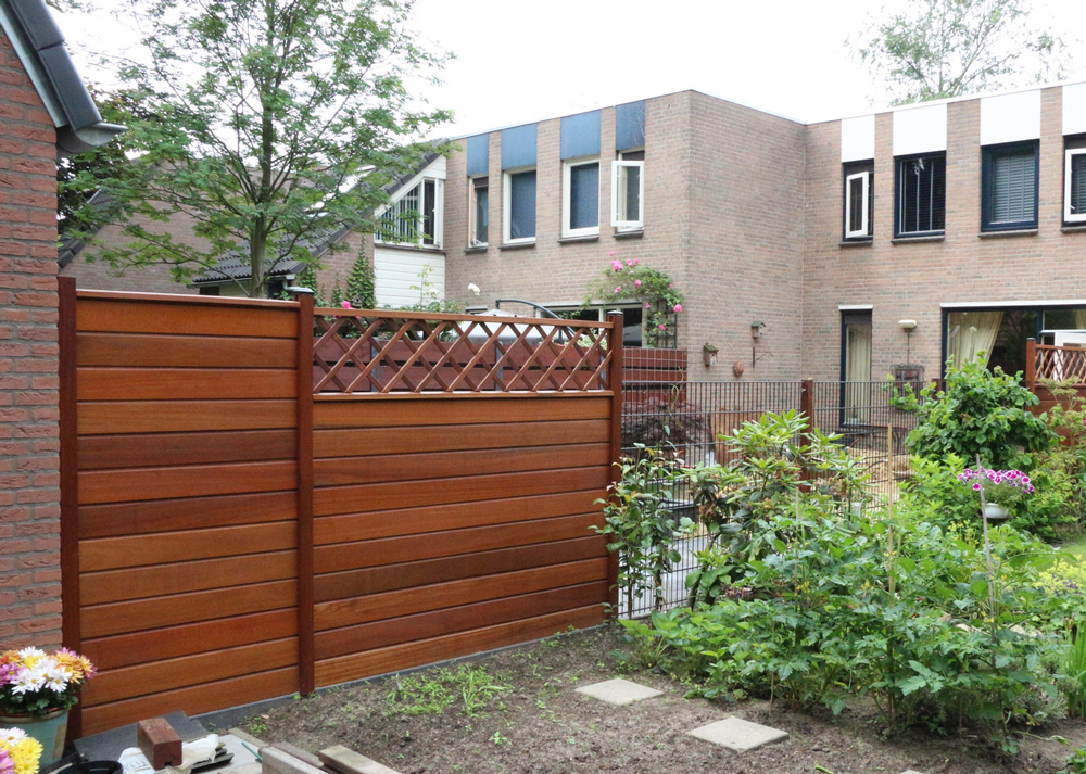 model_hardhout_schutting_stapelplanken