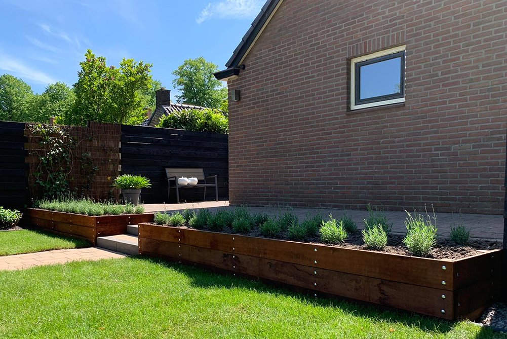 model_hardhouten_beschoeiingsplank